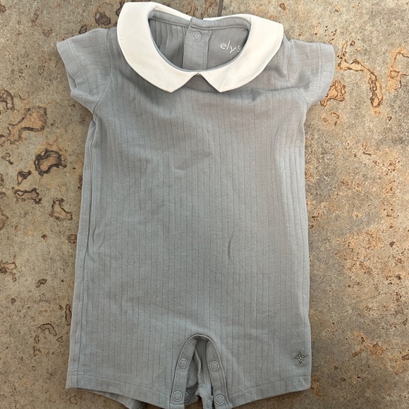 Elys & Co romper - Picture 1 of 2